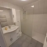 Apartment Steinadler Quiet Location Garden, Private Parking Pet Friendly *