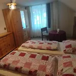 Steinadler Quiet Location Garden, Private Parking Pet Friendly *