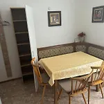 Steinadler Quiet Location Garden, Private Parking Pet Friendly Apartment Murau