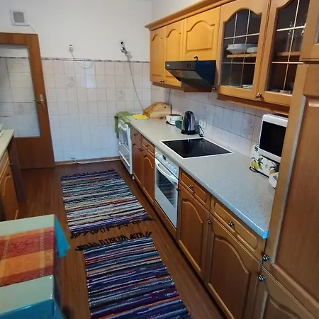 Steinadler Dog-friendly, Quiet, Garden House With Private Parking&beautiful Views - Kertes Egy áráért