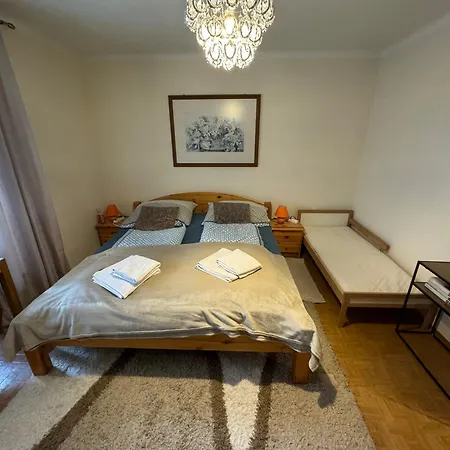 Steinadler Dog-friendly, Quiet, Garden House With Private Parking And Beautiful Views - Kertes Egy Araert Apartamento Murau