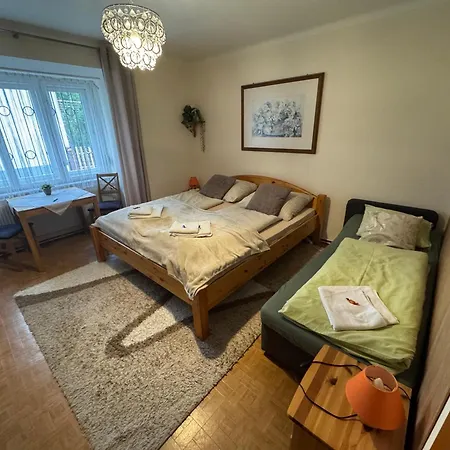 Steinadler Quiet Location Garden, Private Parking Pet Friendly