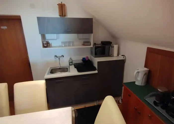 Steinadler Dog-friendly, Quiet, Garden House With Private Parking&beautiful Views - Kertes Egy áráért Apartman Murau