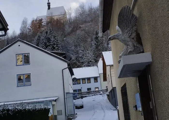 Steinadler Dog-friendly, Quiet, Garden House With Private Parking&beautiful Views - Kertes Egy áráért Apartman