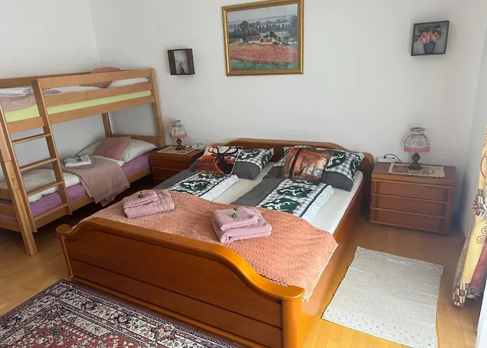 Steinadler Dog-friendly, Quiet, Garden House With Private Parking&beautiful Views - Kertes Egy áráért *